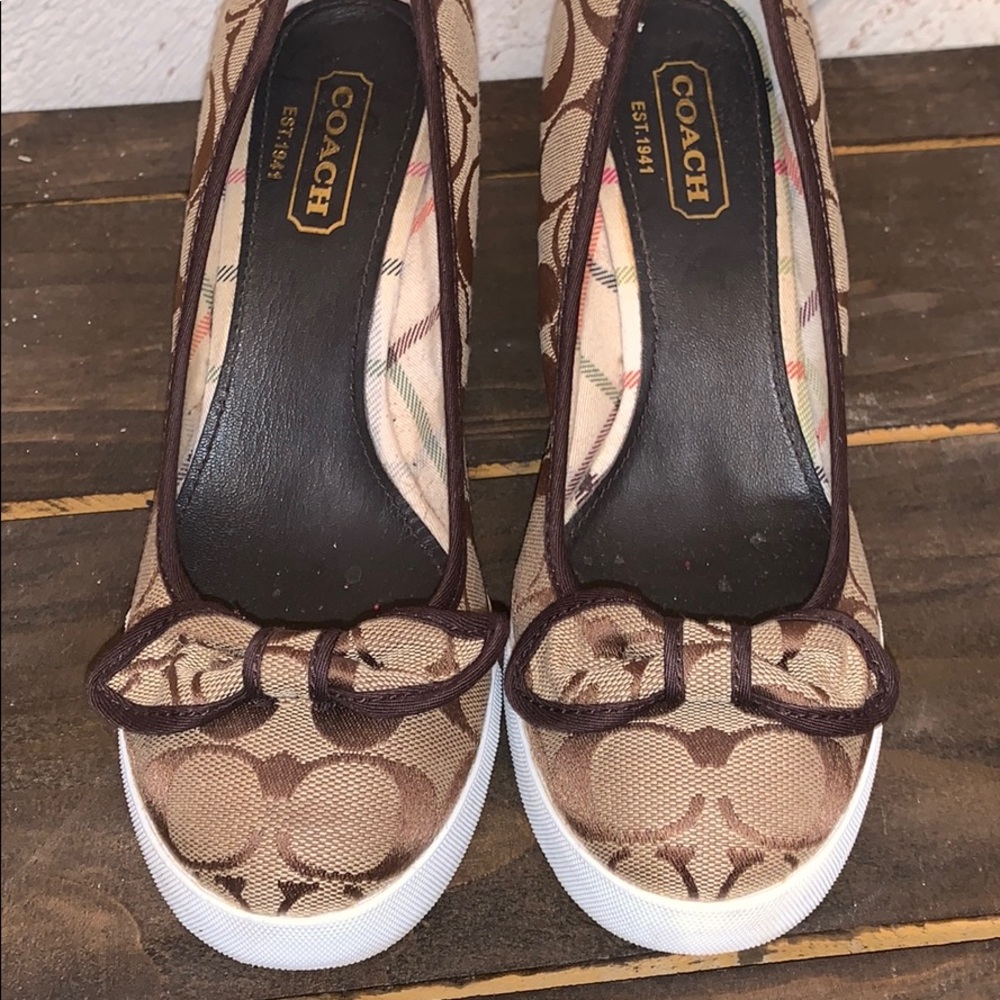 Coach Wedges